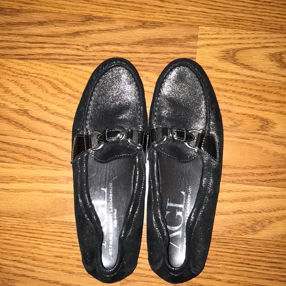 AGL pewter metallic flats